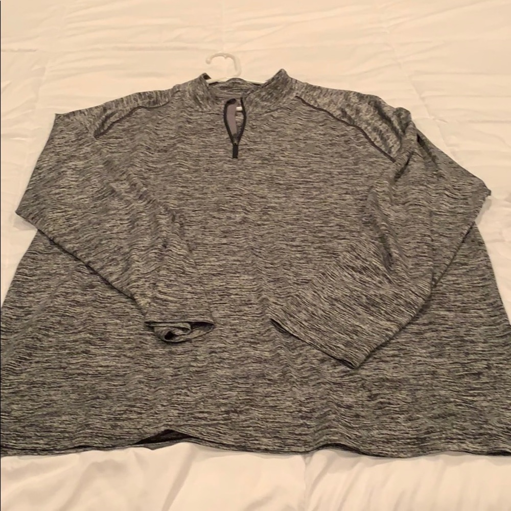 Men’s Under Armor Pullover